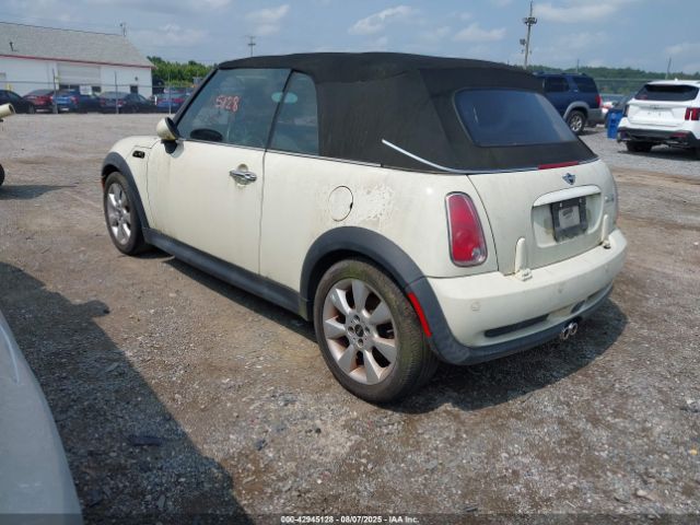 2006 MINI COOPER S WMWRH33586TF87466 Photo 2