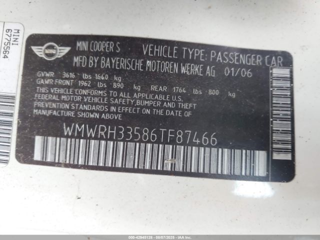 2006 MINI COOPER S WMWRH33586TF87466 Photo 8