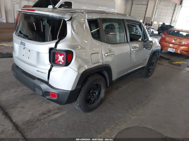 Jeep Renegade 2016 ZACCJBAT7GPE29249 Image 4