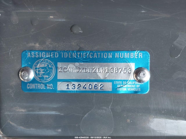 1C4HJXDN2LW138753 Jeep Wrangler Unlimited Sport S 4x4