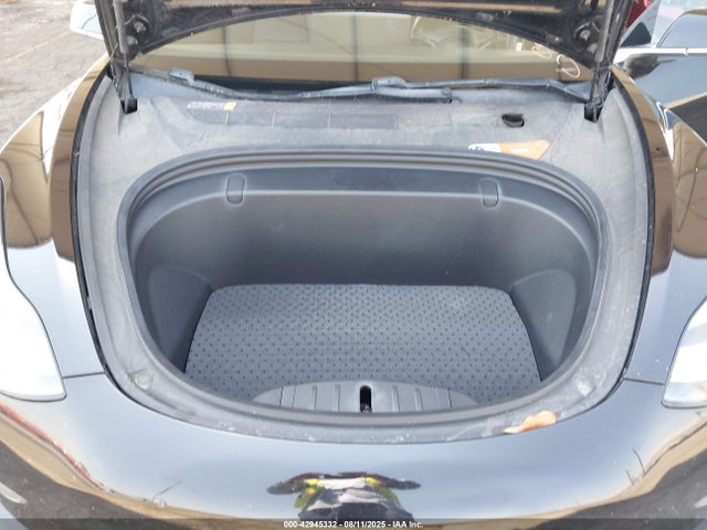 2018 TESLA MODEL 3 5YJ3E1EA9JF003908 Photo 9