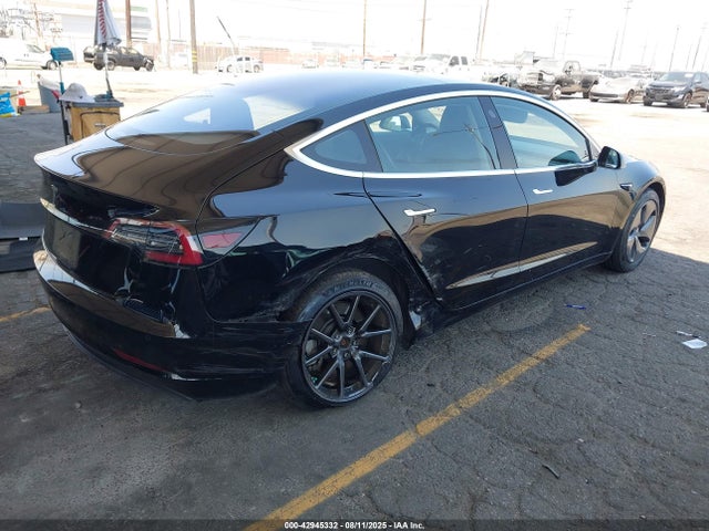 2018 TESLA MODEL 3 5YJ3E1EA9JF003908 Photo 3