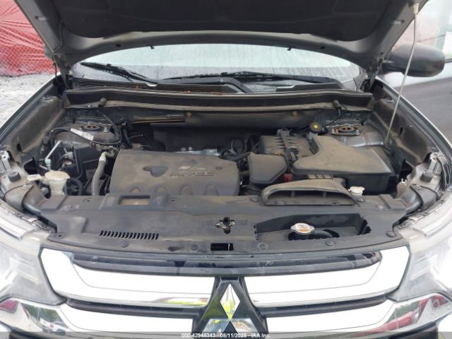 2016 MITSUBISHI OUTLANDER JA4AD2A3XGZ037859 Photo 9