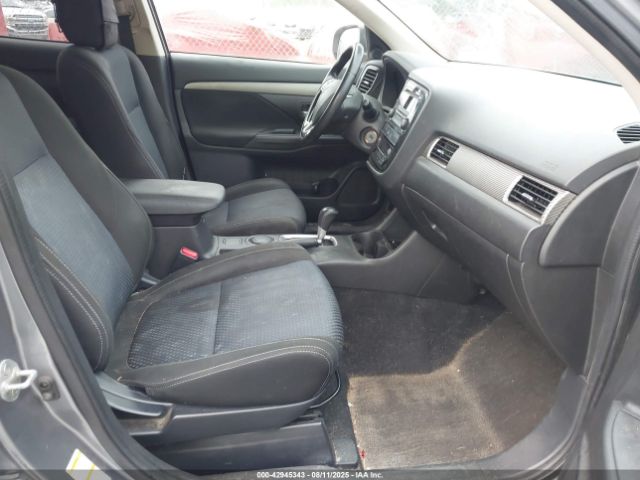 2016 MITSUBISHI OUTLANDER JA4AD2A3XGZ037859 Photo 4