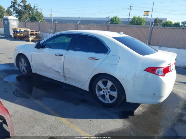 2010 ACURA TSX JH4CU2F62AC016028 Photo 2