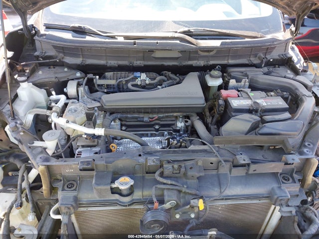 Nissan 2019 2019 JN8AT2MT7KW263862 Image 10