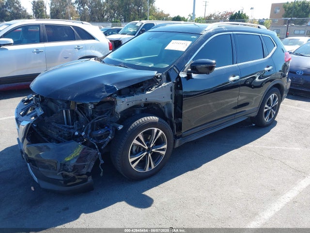 Nissan 2019 2019 JN8AT2MT7KW263862 Image 2