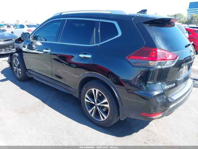 Nissan 2019 2019 JN8AT2MT7KW263862 Image 3