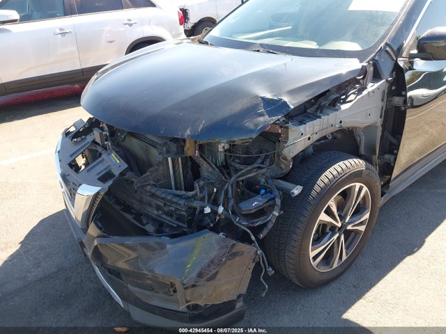 Nissan 2019 2019 JN8AT2MT7KW263862 Image 6
