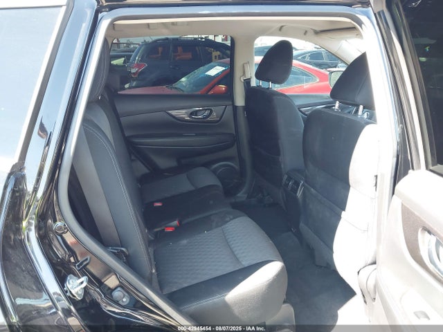 Nissan 2019 2019 JN8AT2MT7KW263862 Image 8