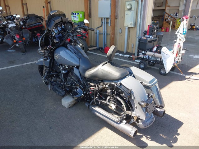 Harley-Davidson Street Glide Special 2022 1HD1KRP16NB600307 Image 3