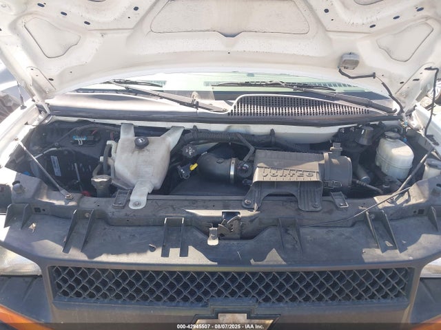 Chevrolet lu3 - 90 degree engine 2014 1GCSGAFX0E1151064 Image 10