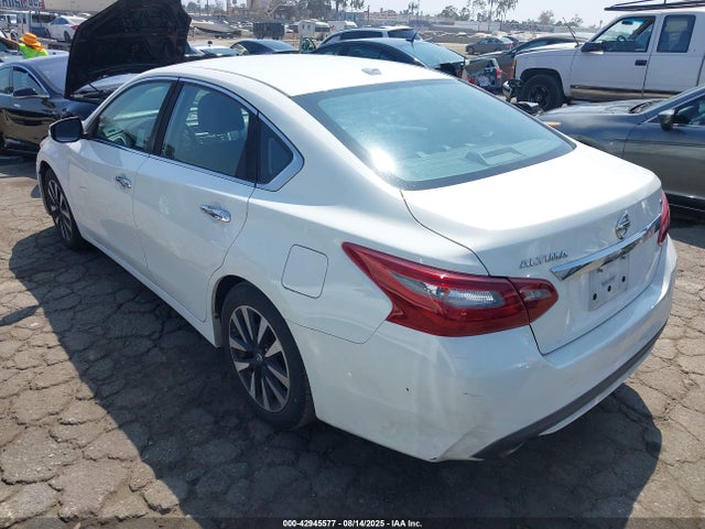 1N4AL3AP0JC183222 Nissan 2018