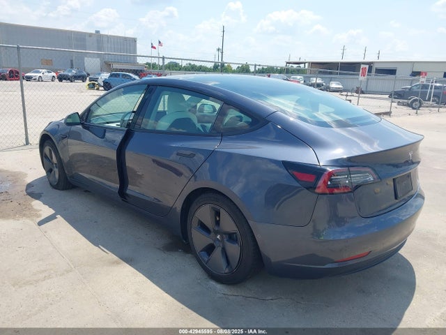 2021 TESLA MODEL 3 5YJ3E1EA8MF921699 Photo 2