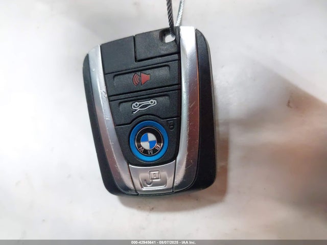 WBY1Z8C5XHV889418 BMW electric/2-cyl .gasoline