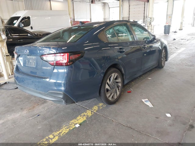 4S3BWAM60P3017921 Subaru Legacy Limited