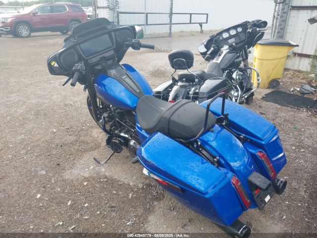 2024 HARLEY-DAVIDSON FLHX 1HD1KB71XRB645862 Photo 2