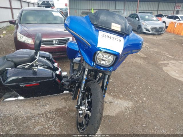 2024 HARLEY-DAVIDSON FLHX 1HD1KB71XRB645862 Photo 4