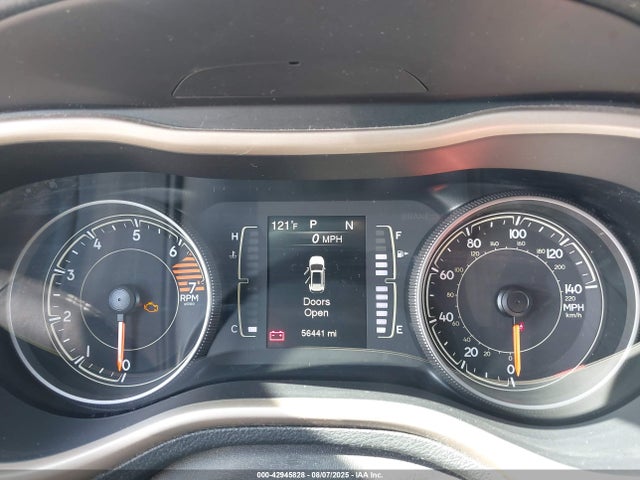 1C4PJLCB3HW542065 Jeep Cherokee