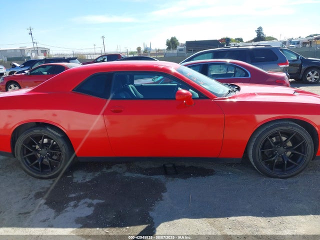 Dodge 2016 2016 2C3CDZAGXGH137880 Image 13
