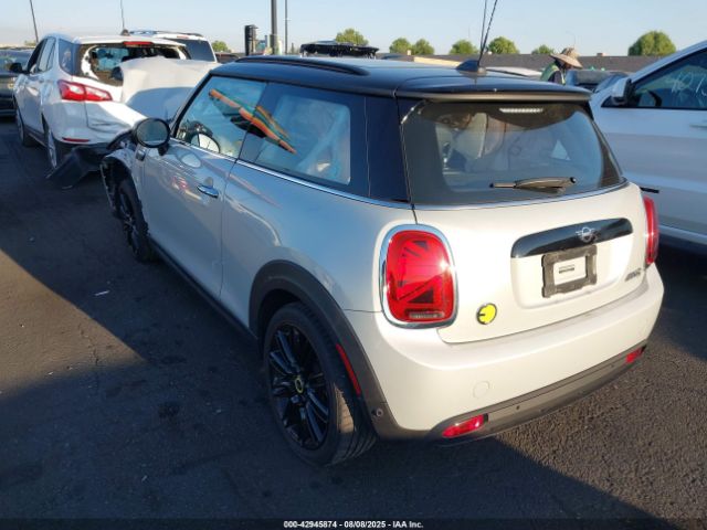 2022 MINI SE HARDTOP WMW13DJ0XN2R75762 Photo 2
