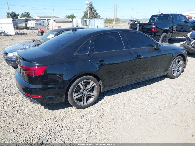 2017 AUDI A4 WAUENAF44HN055229 Photo 3