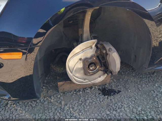 2017 AUDI A4 WAUENAF44HN055229 Photo 5