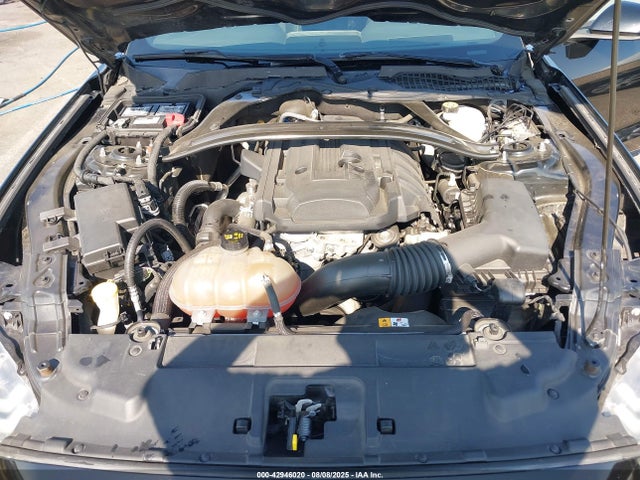 Ford 2.3l 4v premium fuel 2018 1FA6P8TH2J5145010 Image 10