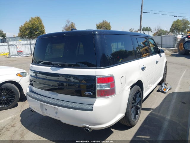 Ford Flex 2018 2FMGK5C88JBA13159 Image 4