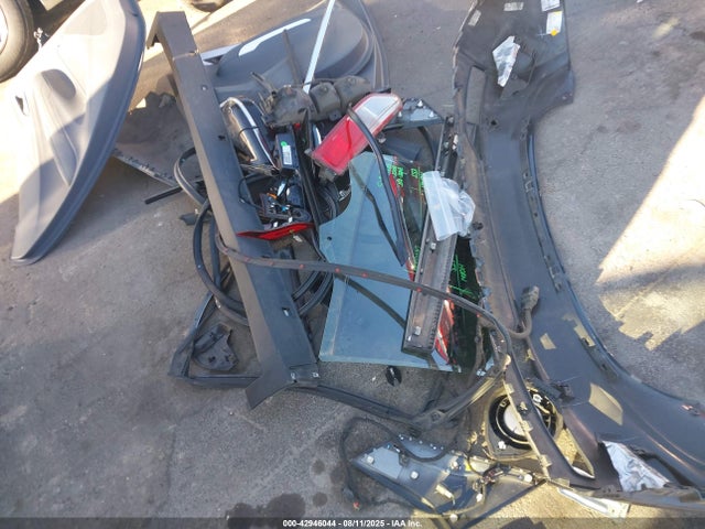 Chevrolet 2018 2018 1G1FX6S00J4134368 Image 12