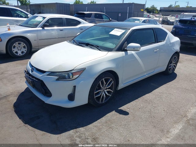 Scion 2ar-fe 2015 JTKJF5C75FJ002203 Image 2