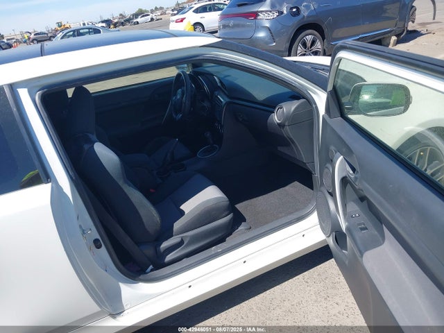 Scion 2ar-fe 2015 JTKJF5C75FJ002203 Image 5