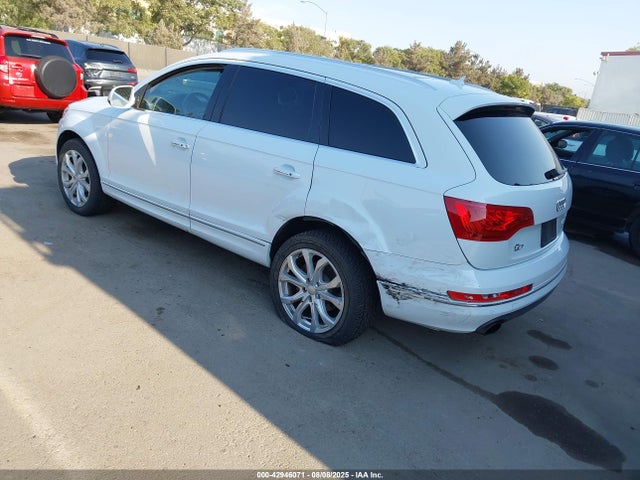 2014 AUDI Q7 WA1LGAFE7ED017115 Photo 2