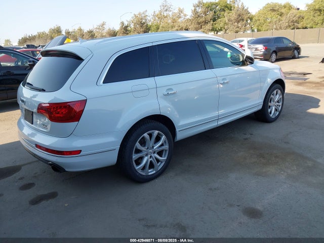 2014 AUDI Q7 WA1LGAFE7ED017115 Photo 3