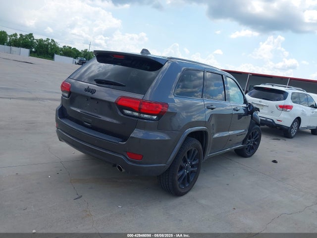 1C4RJEAG7LC392040 Jeep 2020