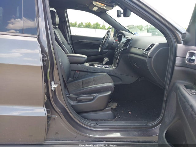 1C4RJEAG7LC392040 Jeep 2020