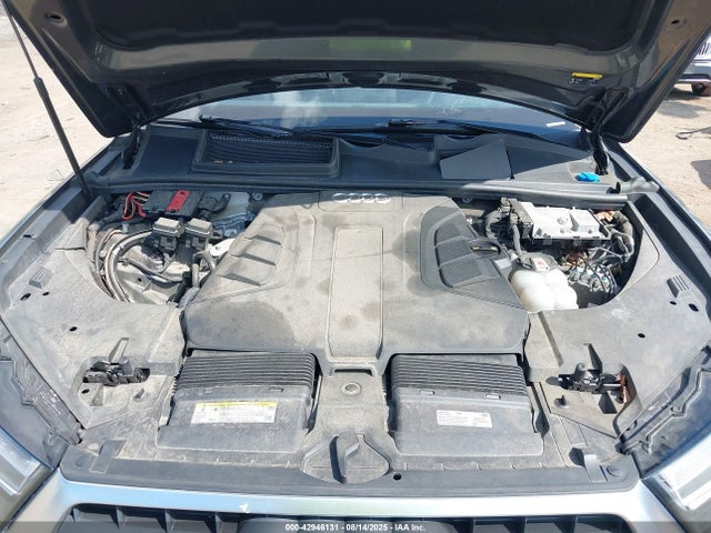 2019 AUDI Q7 WA1LAAF7XKD014675 Photo 9