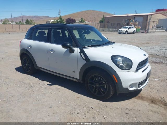 2016 MINI COUNTRYMAN WMWZC5C58GWT39029 Photo 0