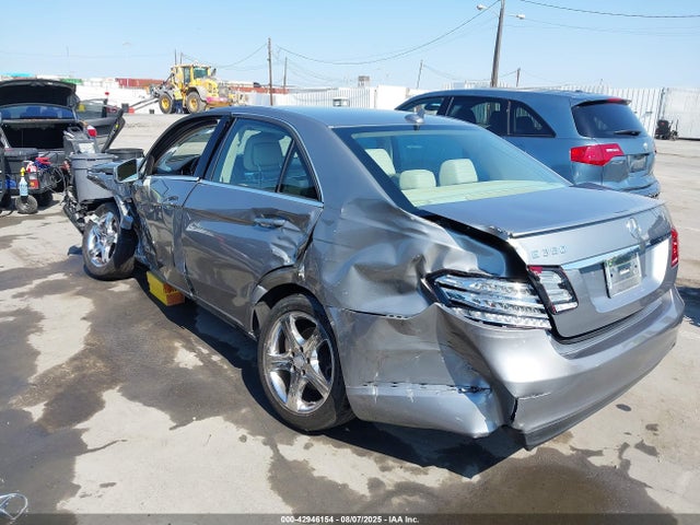 Mercedes-Benz 2014 2014 WDDHF5KB0EA948239 Image 3