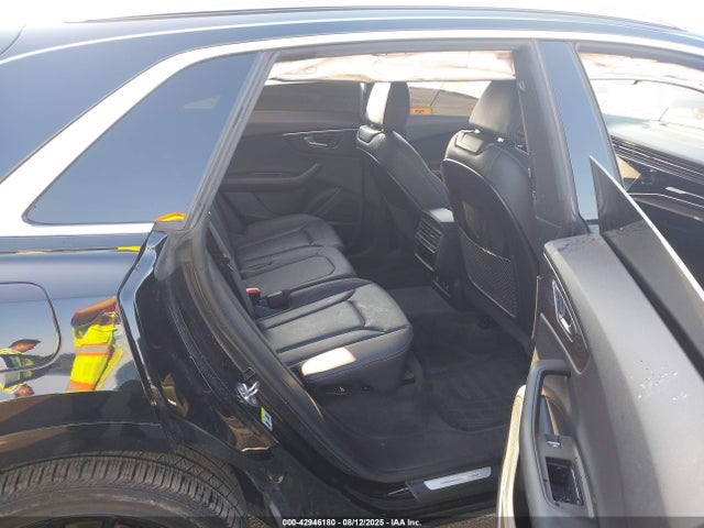 2019 AUDI Q8 WA1BVAF14KD045562 Photo 7