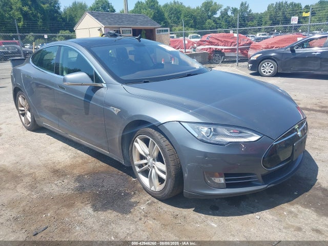 2013 TESLA MODEL S 5YJSA1AG5DFP09747 Photo 0