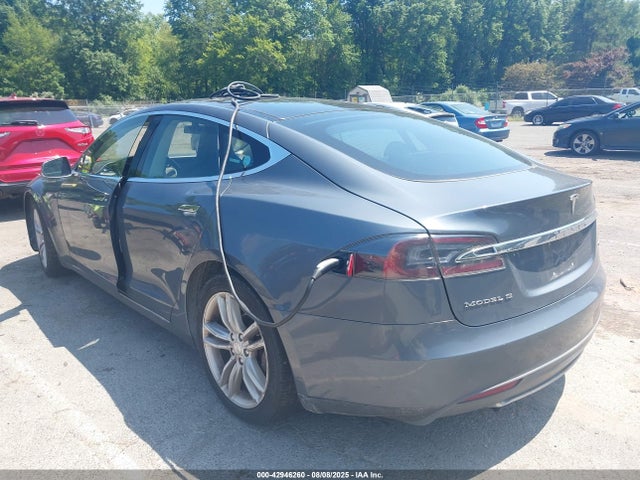 2013 TESLA MODEL S 5YJSA1AG5DFP09747 Photo 2