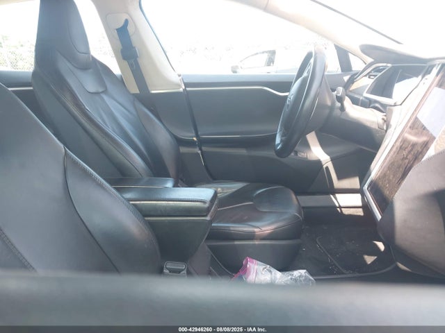 2013 TESLA MODEL S 5YJSA1AG5DFP09747 Photo 4