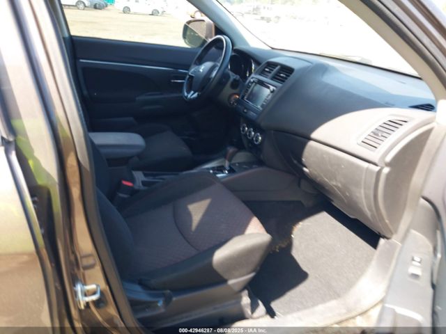 2018 MITSUBISHI OUTLANDER SPORT JA4AP3AU8JU005048 Photo 4