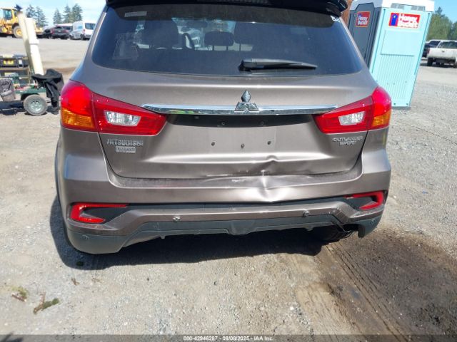 2018 MITSUBISHI OUTLANDER SPORT JA4AP3AU8JU005048 Photo 5