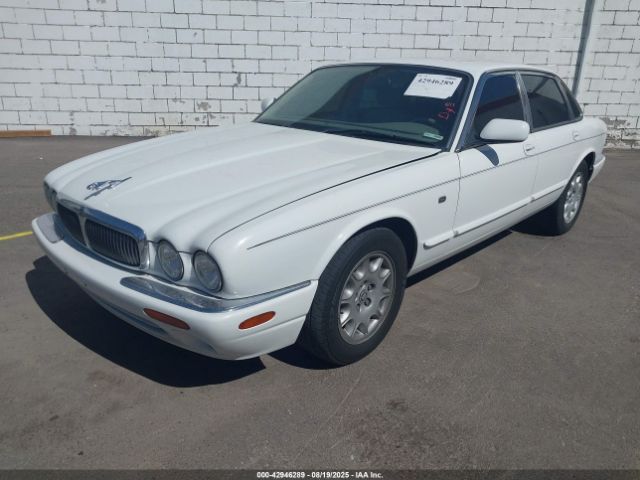 1998 JAGUAR XJ8 SAJHX124XWC826996 Photo 1