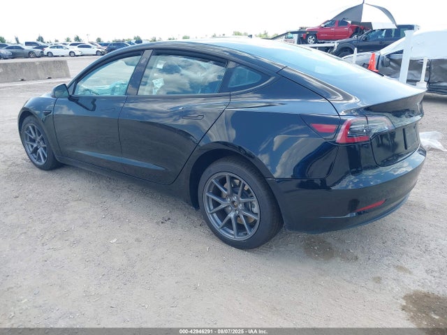 2023 TESLA MODEL 3 5YJ3E1EA6PF498769 Photo 2