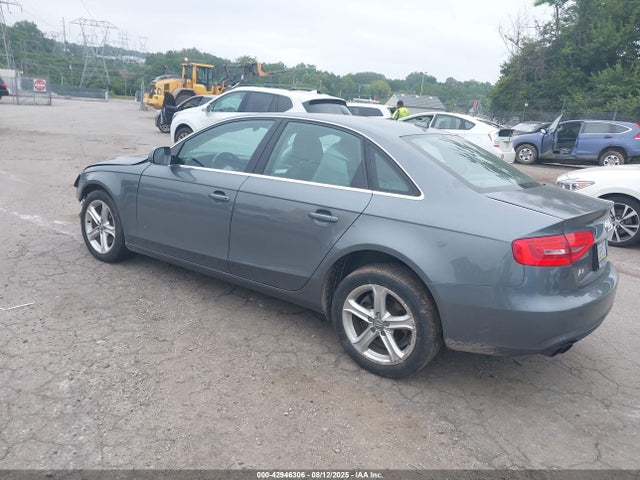 2013 AUDI A4 WAUBFAFL1DN048515 Photo 2
