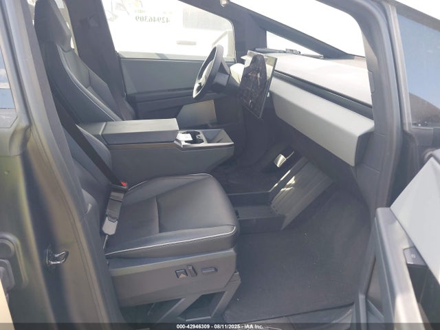 2025 TESLA CYBERTRUCK 7G2CEHED1SA068606 Photo 4