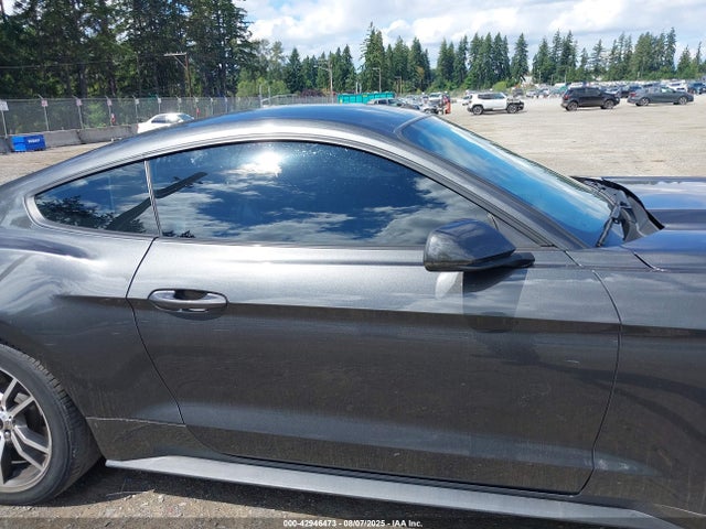 Ford 2.3l 4v premium fuel 2017 1FA6P8TH4H5267099 Image 14